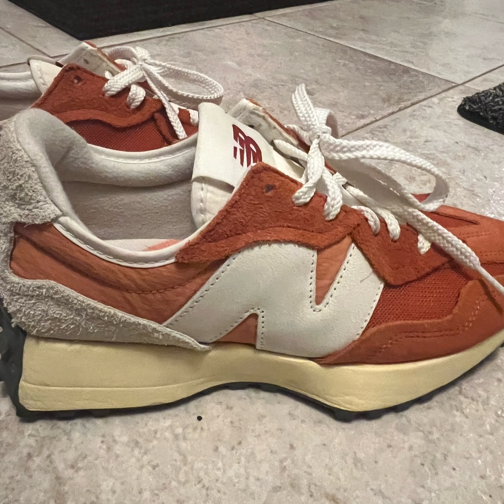 New Balance 327 Rust Color and White Women’s Athletic Shoes